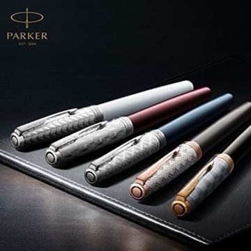 Parker 2119649 Sonnet Kugelschreiber | Premium Metall und Blau satiniert mit Chrom-Finish | mittlere Spitze mit schwarzer Tinte | Geschenkbox - 7